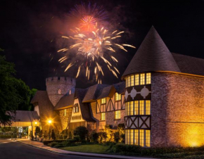Отель Anaheim Majestic Garden Hotel  Анахайм